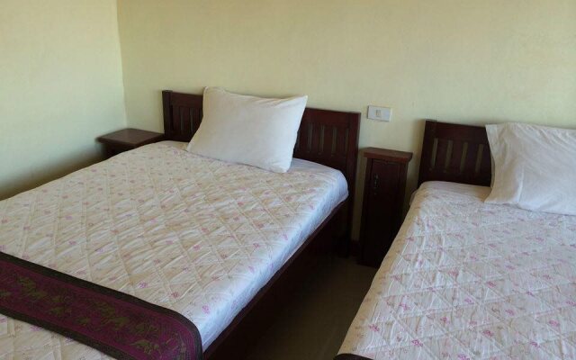 Rattana Riverside Guesthouse