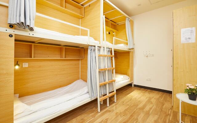 Shanghai Meego Youth Hostel