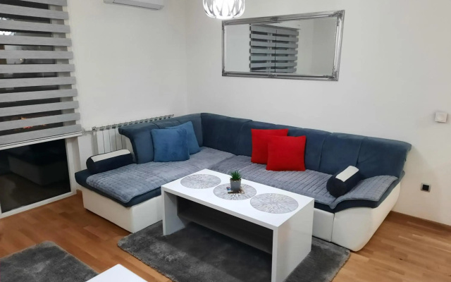 Apartman Bulevar Sarajevo - FREE PARKING