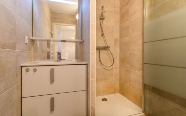 Couleur Tchanquées 18226