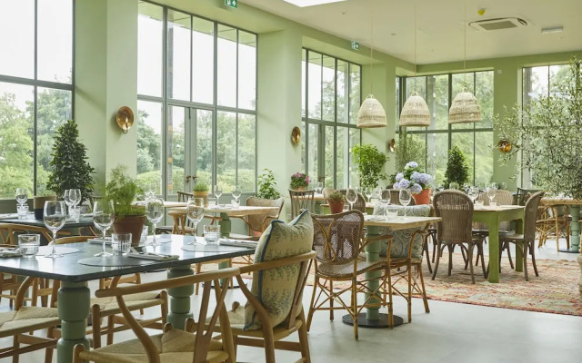 The Retreat at Elcot Park