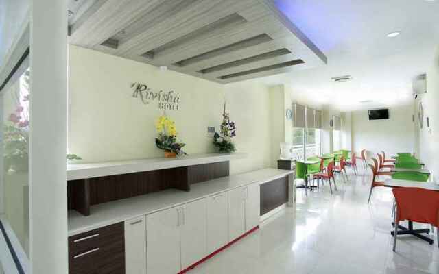 Rivisha Hotel