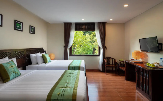 Tam Coc La Montagne Resort & Spa