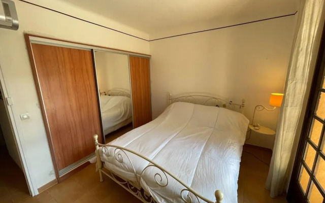 Villa in Vidauban With Pool and BBQ