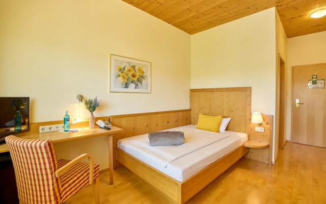 Airport-Hotel Fortuna