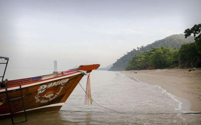Libong Relax Beach Resort