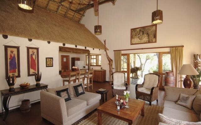 Sefapane Lodges and Safaris