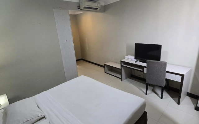 N3 Hotel Zainul Arifin