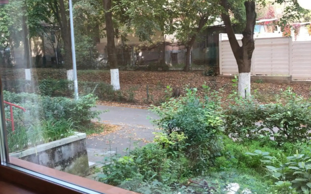 Peles Green Apartment