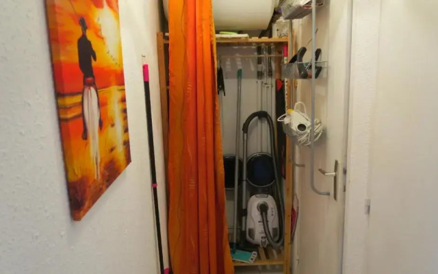 Appartement residence avec piscine a deux pas des plages