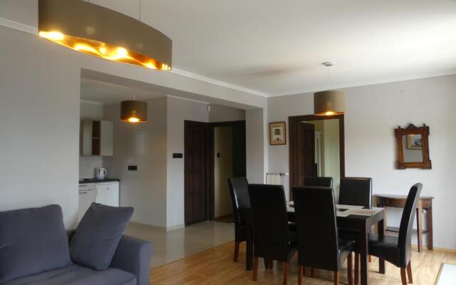 Adler Hotel s tterem