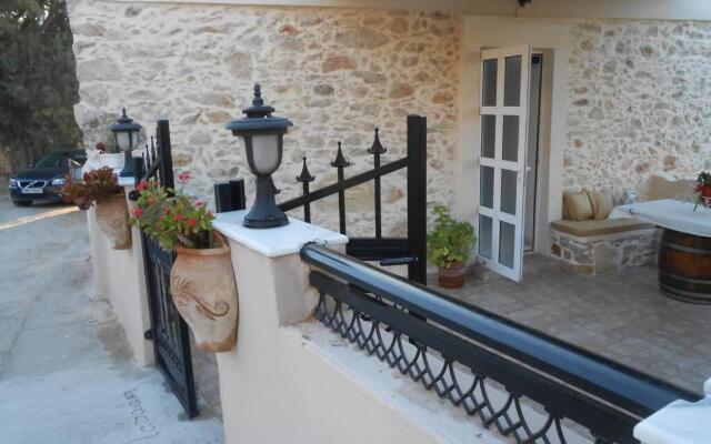 Eirini's Traditional House