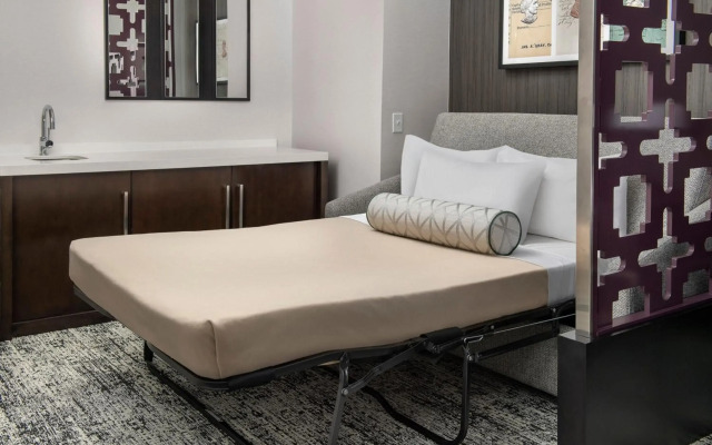 Courtyard by Marriott San Diego Downtown