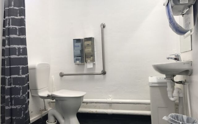 Jailhouse Accommodation - Hostel