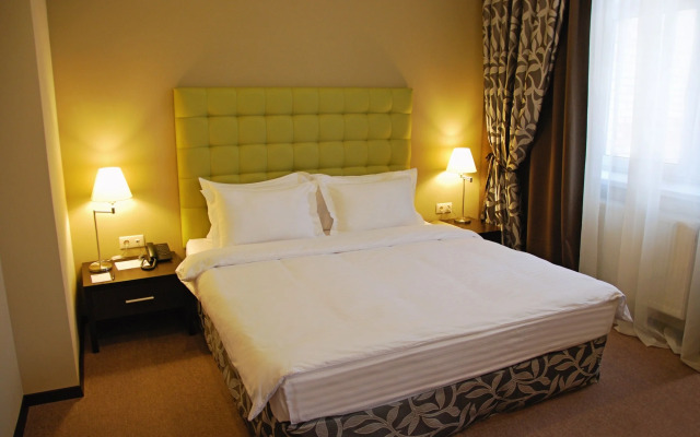 Bontiak Hotel