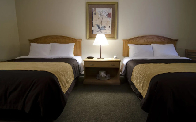 Holiday Inn Express Salmon Arm