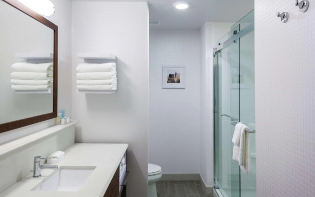 Hampton Inn & Suites Chicago-Burr Ridge