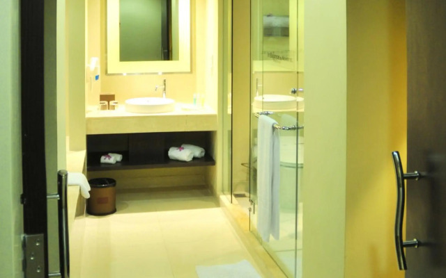 Novotel Manado Golf Resort & Convention Center