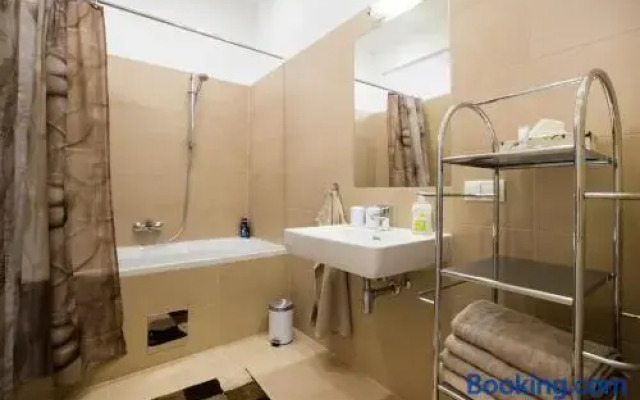 The Barts Apartments - Self Check-in