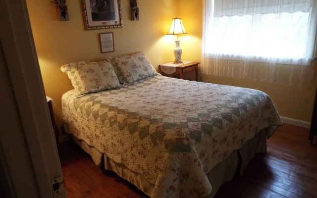 The Tillie Pierce House Inn