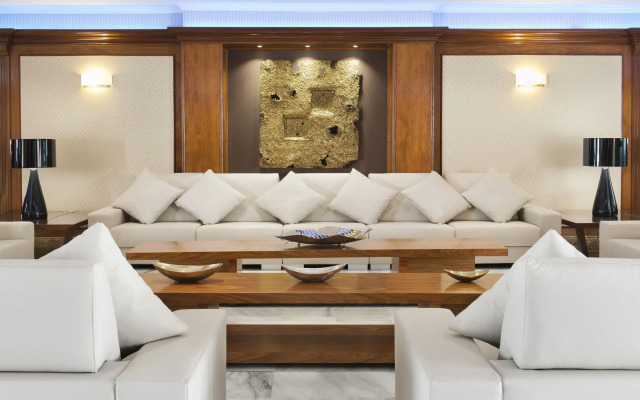 Elba Motril Beach & Business Hotel