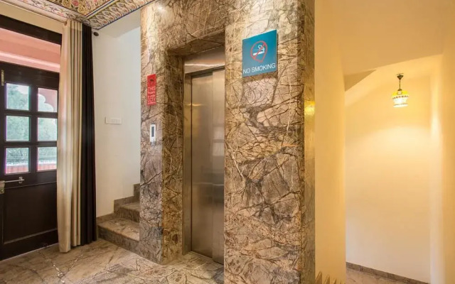 OYO 838 Hotel SuryaGarh