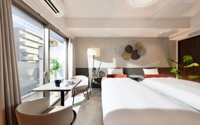 Dotombori Crystal Hotel 3
