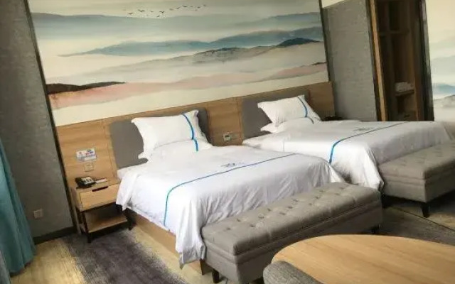 Lanli Lily Hotel(Yangjiang Chengbei)