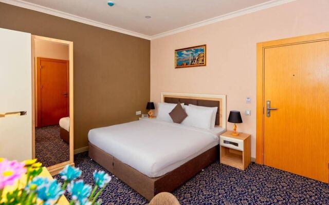 Metro City Hotel