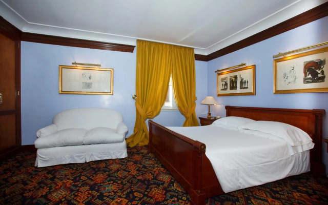 Hotel Avama Prony