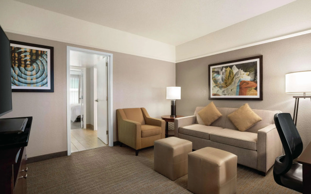 Embassy Suites by Hilton Brunswick