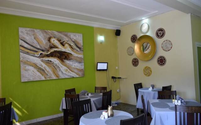Relle Suites Hotel