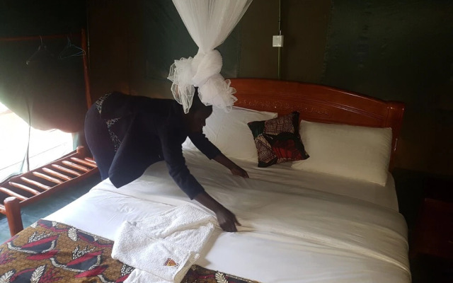 Hawk's Eye Lodge Bunyonyi