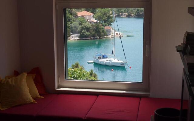 Perla Vacation Home