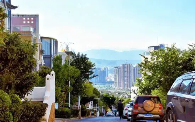 Dali Yuanmuju Seaview Homestay (Airport Store)