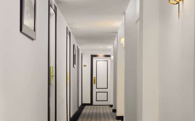 H10 Corregidor Boutique Hotel