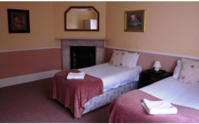 The Admiral Cunningham Hotel