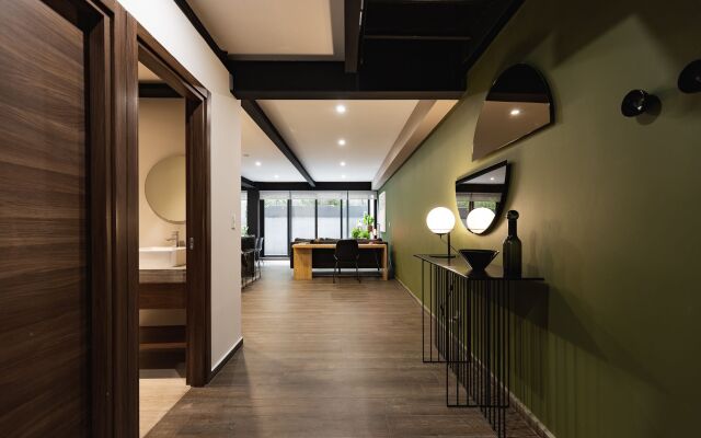 Casai Modern 2BR 2.5BA Oasis Steps From Parque Americas