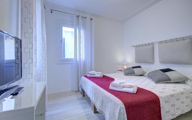 RIALTO MARKET NEW 5pax 3bed 2bath Wifi PowerAircnd