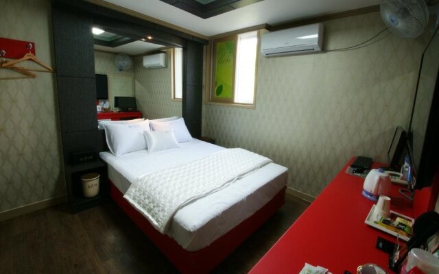 Olleh Motel