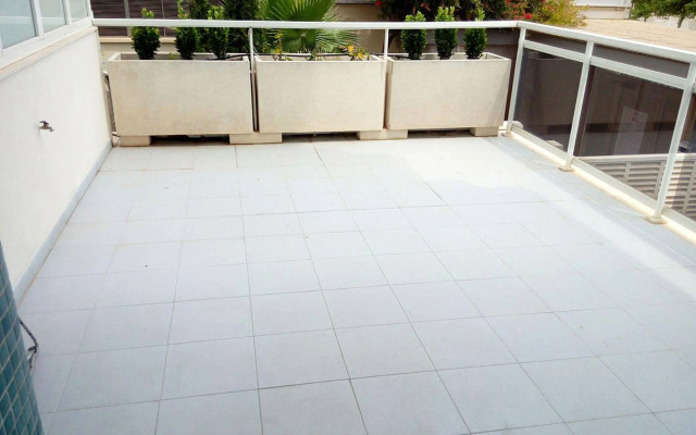 Apartamentos Gandía Universidad 3000