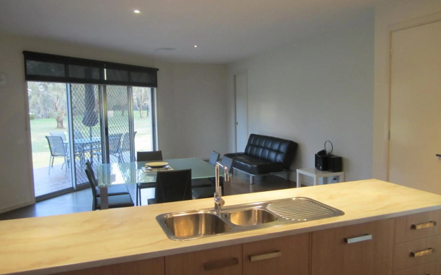 Tindarra Resort
