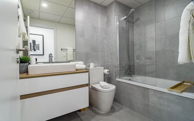 Oasis325- Top class penthouse with stunning views