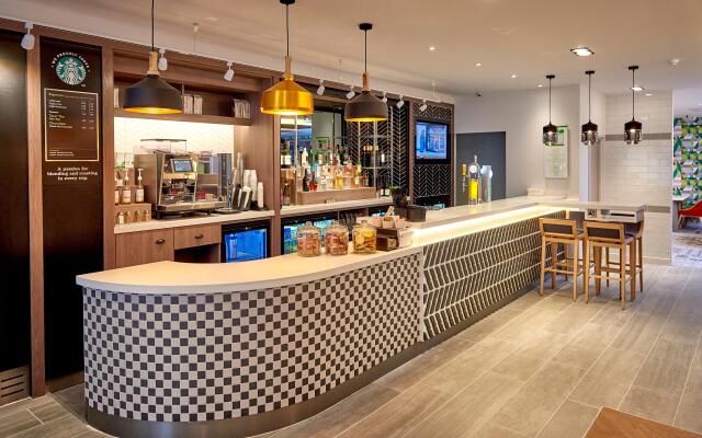 Holiday Inn Northampton West M1, Jct 16 by IHG