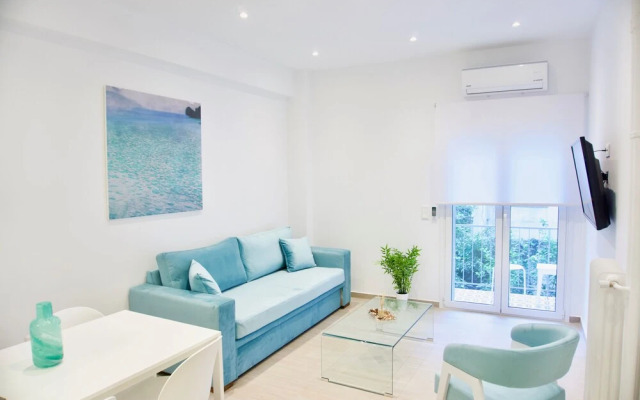 Calm and Serene Apt in Athens center