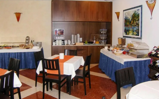 Apartment in Garda Near Shopping