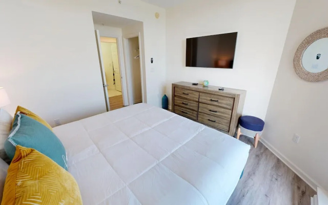 Silver Beach 1006w 4 Bedroom Condo