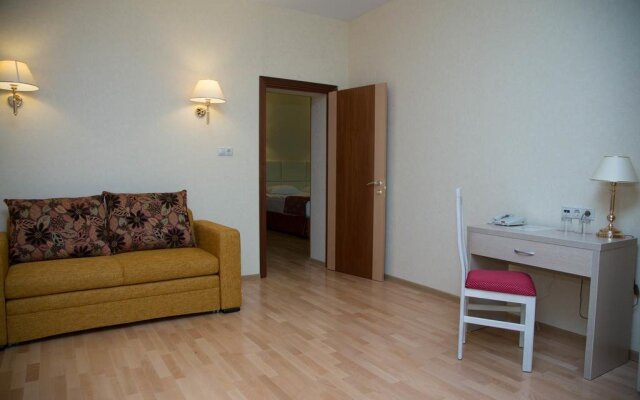 AMAKS Krasnaya Pakhra Resort