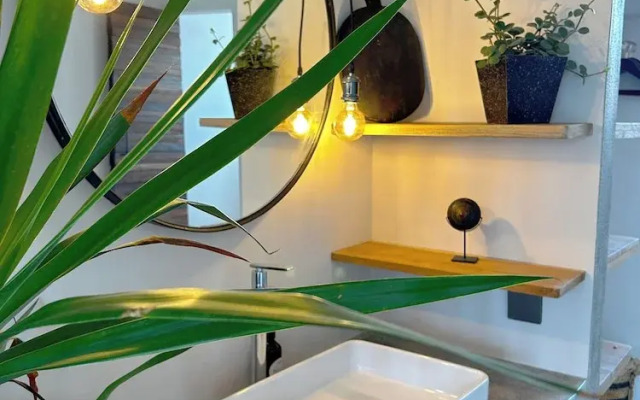 House of Yin