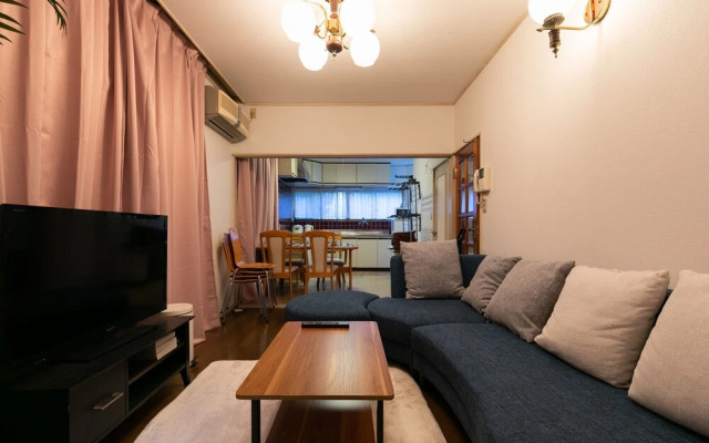 Shinjuku Japanese-Style Two Storey House
